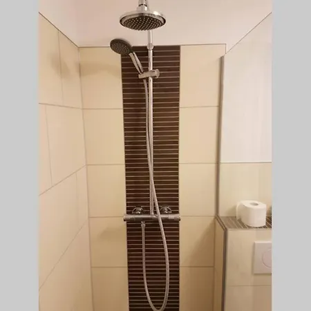 Frisch Renovierte In Uninahe * 보훔